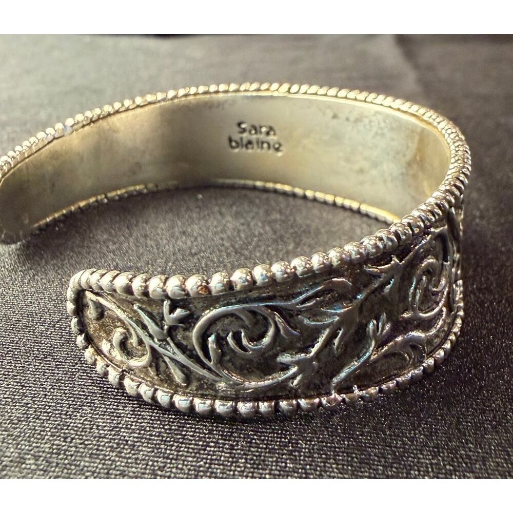 Vintage Sara Blaine cuff bracelet featuring intricate scrollwork in silver tone - Picture 3 of 10